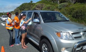 Padblokkade verras Besoekers